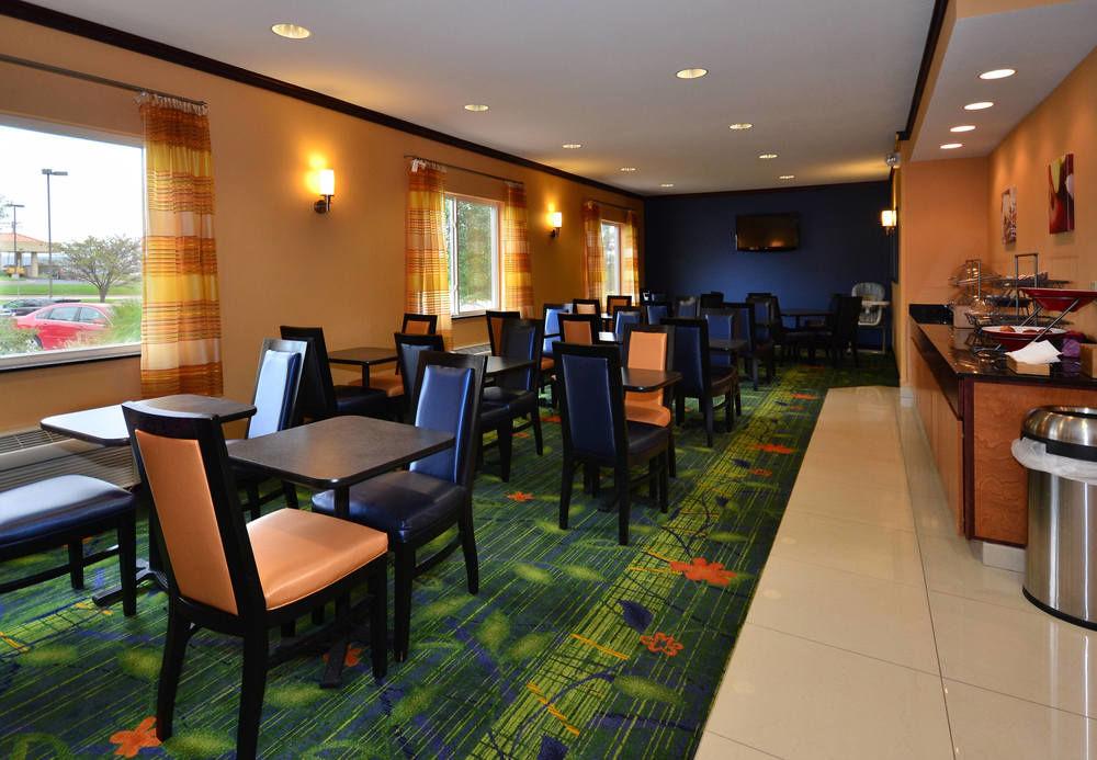 Fairfield Inn & Suites Jefferson Stadt Exterior foto