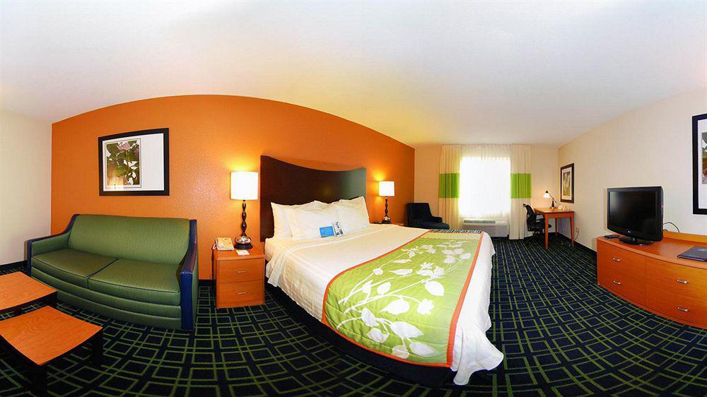 Fairfield Inn & Suites Jefferson Stadt Exterior foto